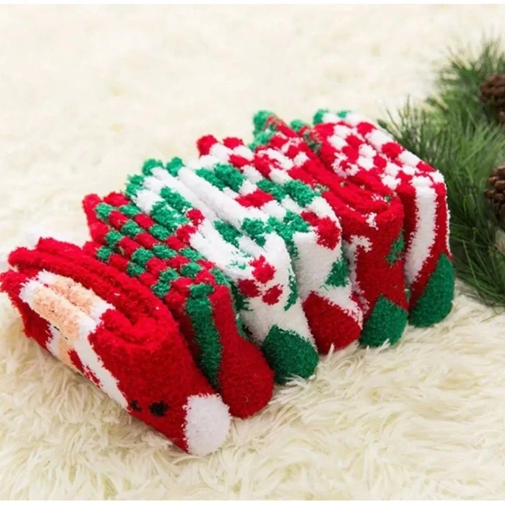 Calcetines Navideños Gruesos Suaves Y Cálidos Novedosos Paquete De 5 Holiday NEW